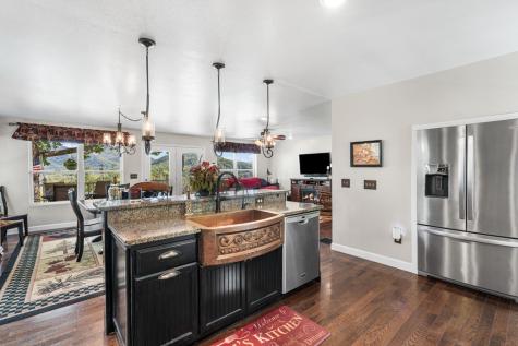 619 Pounding Mill Loop Hayesville NC 28904