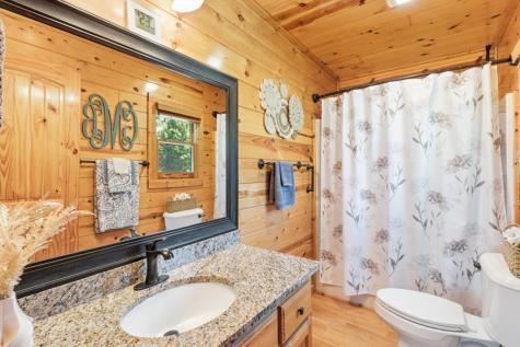 1055 Carolina Fox Circle Murphy NC 28906