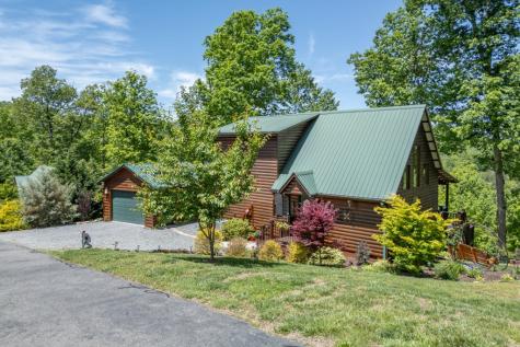 1055 Carolina Fox Circle Murphy NC 28906