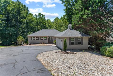 527 Pinebrook Drive Blairsville GA 30512