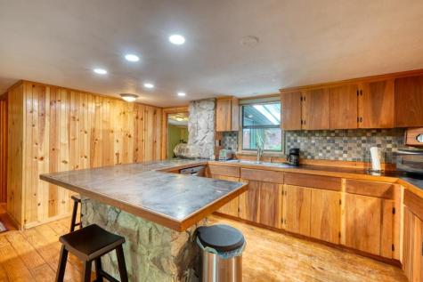 521 Sunnyside Road Hiawassee GA 30546