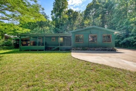 521 Sunnyside Road Hiawassee GA 30546