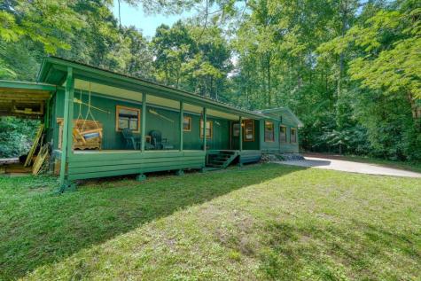 521 Sunnyside Road Hiawassee GA 30546