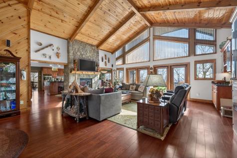 200 Twelve Oaks Drive Murphy NC 28906