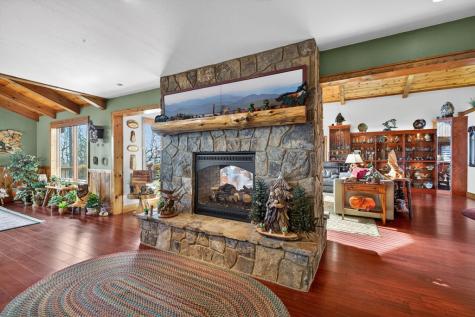 200 Twelve Oaks Drive Murphy NC 28906