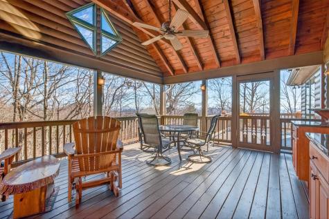 200 Twelve Oaks Drive Murphy NC 28906