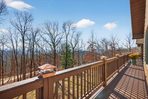 200 Twelve Oaks Drive Murphy NC 28906