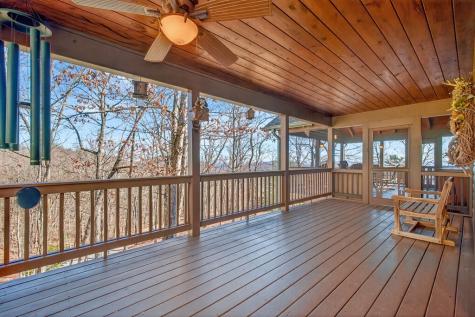 200 Twelve Oaks Drive Murphy NC 28906