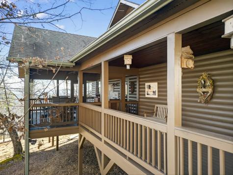 200 Twelve Oaks Drive Murphy NC 28906