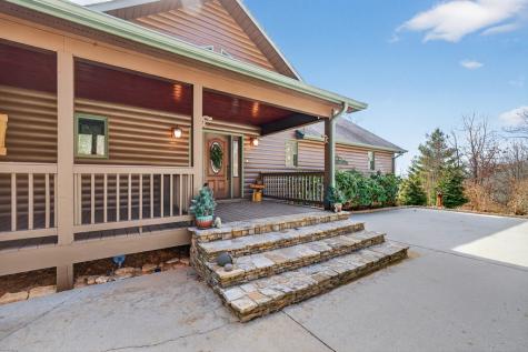200 Twelve Oaks Drive Murphy NC 28906