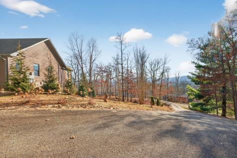 200 Twelve Oaks Drive Murphy NC 28906