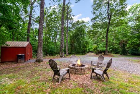 661 Evergreen Lane Mineral Bluff GA 30559