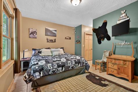 979 Cherokee Lane Mccaysville GA 30555