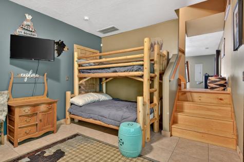 979 Cherokee Lane Mccaysville GA 30555