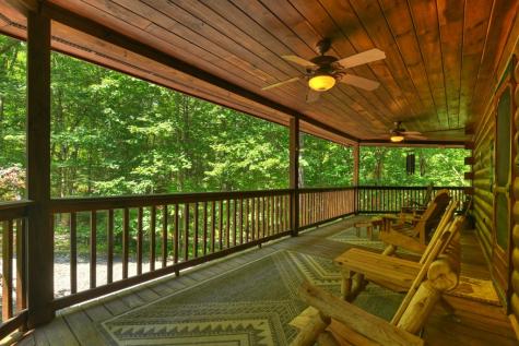 979 Cherokee Lane Mccaysville GA 30555