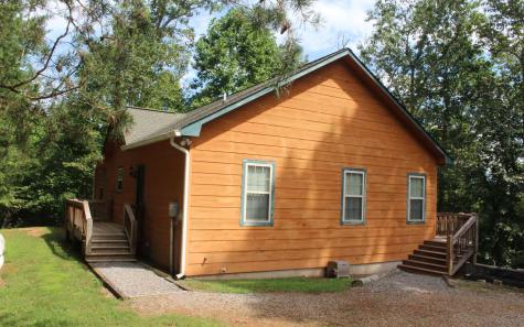 2440 Indian Trail Hiawassee GA 30546