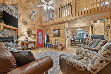 70 Ridgeview Blue Ridge GA 30513