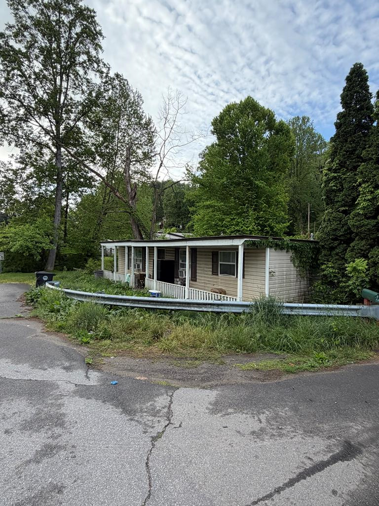 844 Hiwassee Street Murphy NC 28906