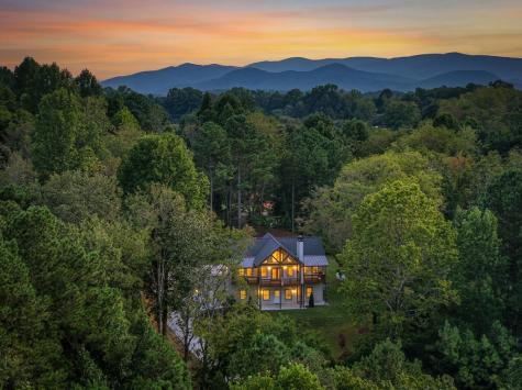 236 Ivy Drive Ellijay GA 30540