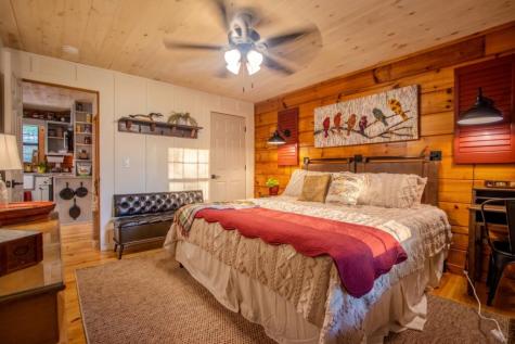392 Cascades Lane Blue Ridge GA 30513