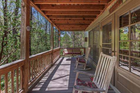 7904 Mr. Bert Road Hiawassee GA 30546