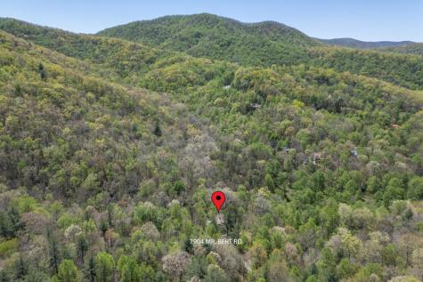 7904 Mr. Bert Road Hiawassee GA 30546