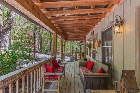 7904 Mr. Bert Road Hiawassee GA 30546