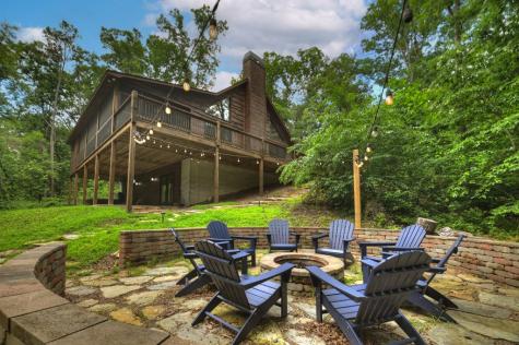 200 Forest View Lane Mineral Bluff GA 30559