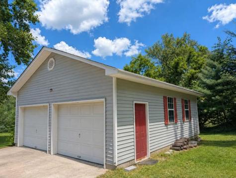 1493 Jones Creek Road Blairsville GA 30512
