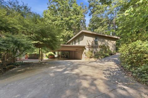 210 Cornett Drive Ellijay GA 30540