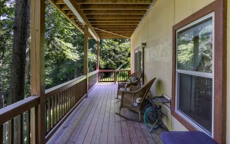 76 Hollyanne Pond Road Hayesville NC 28904
