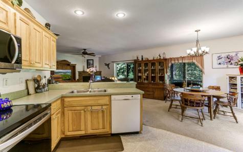 76 Hollyanne Pond Road Hayesville NC 28904
