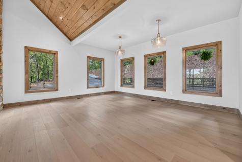 1729 Barnes Chapel Road Blue Ridge GA 30513