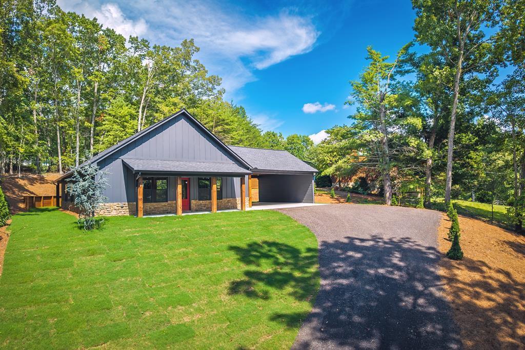 25 Katie Haven Road Blue Ridge GA 30513