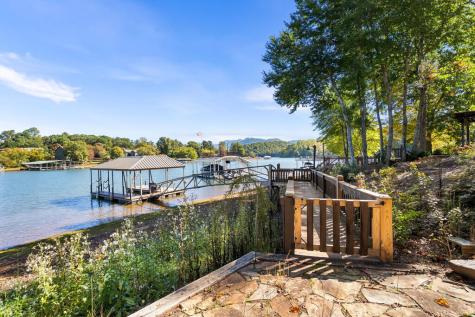 230 Sunnyside Road Hiawassee GA 30546
