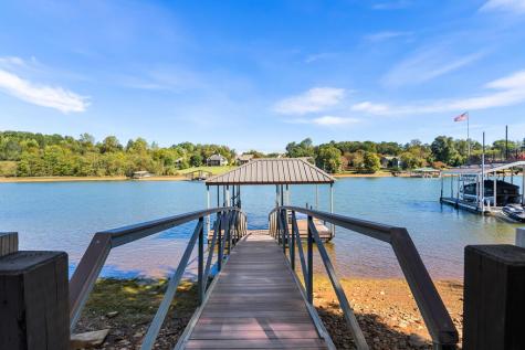 230 Sunnyside Road Hiawassee GA 30546