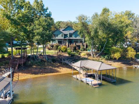 230 Sunnyside Road Hiawassee GA 30546