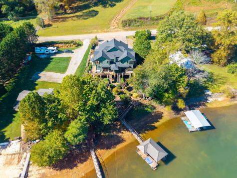 230 Sunnyside Road Hiawassee GA 30546