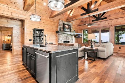 1175 Wolfcreek Road Murphy NC 28906