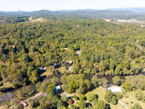 47 Running Waters Trail Murphy NC 28906