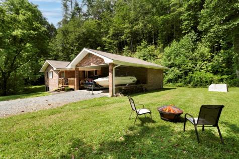 5975 Joe Brown Highway Murphy NC 28906