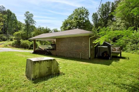 5975 Joe Brown Highway Murphy NC 28906