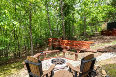9 Settlers Crossing Way Murphy NC 28906