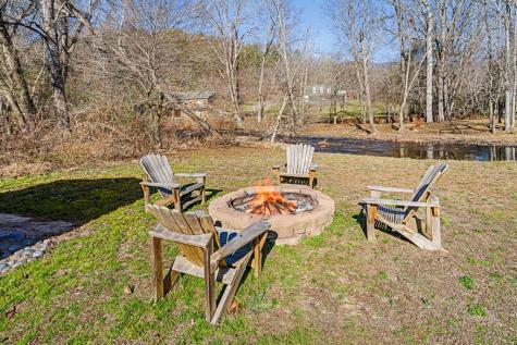 328 Pauls Meadow Drive Hayesville NC 28904