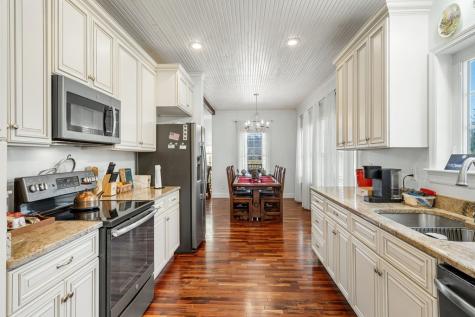 328 Pauls Meadow Drive Hayesville NC 28904