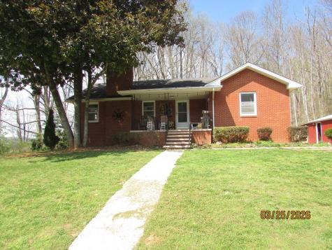 743 Hunter Road Hayesville NC 28904