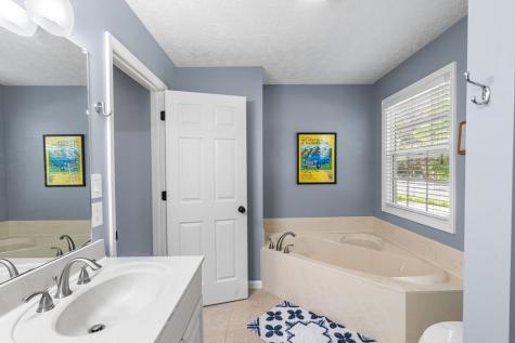 450 Longview Drive Hiawassee GA 30546