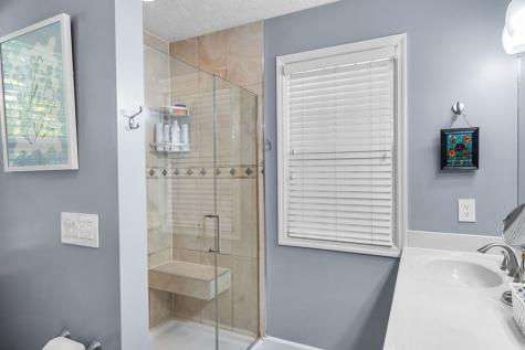 450 Longview Drive Hiawassee GA 30546
