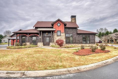 45 Bent Grass Circle Hayesville NC 28904