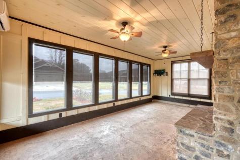 45 Bent Grass Circle Hayesville NC 28904